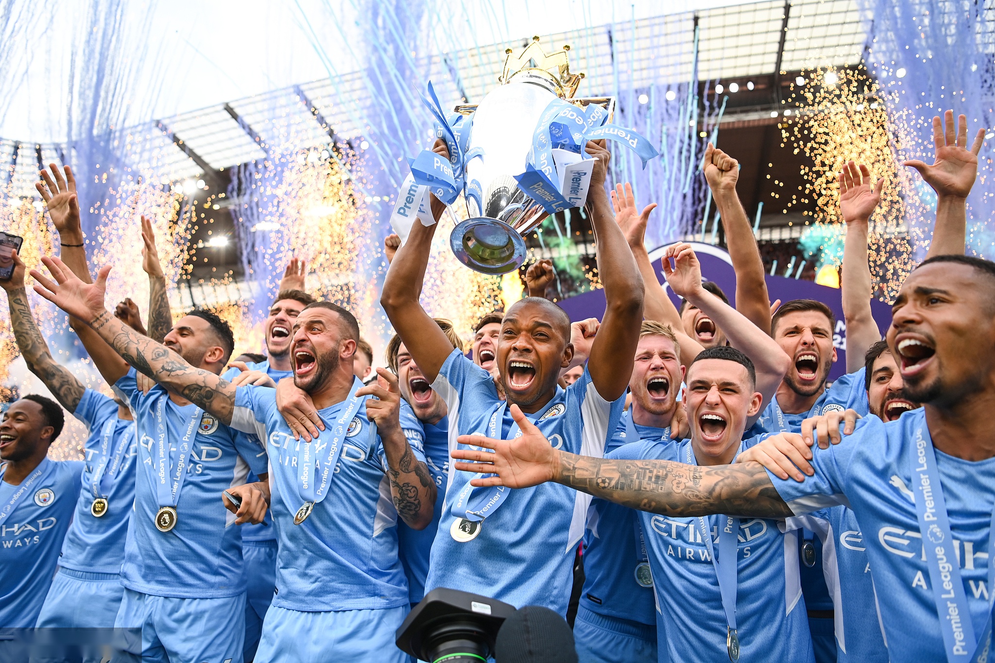 面对防守见 面对防守见