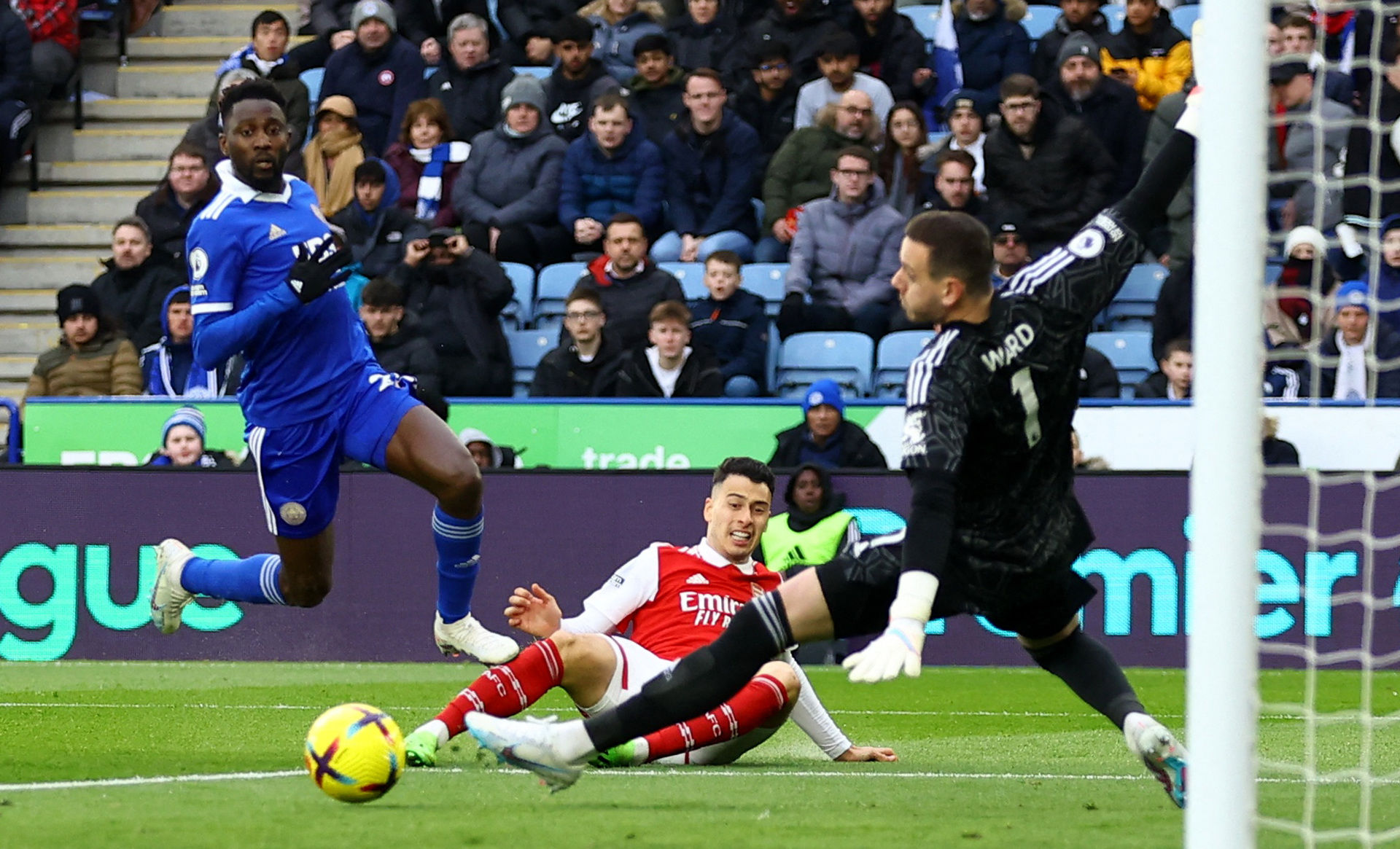 佩佩並未在 佩佩並未在